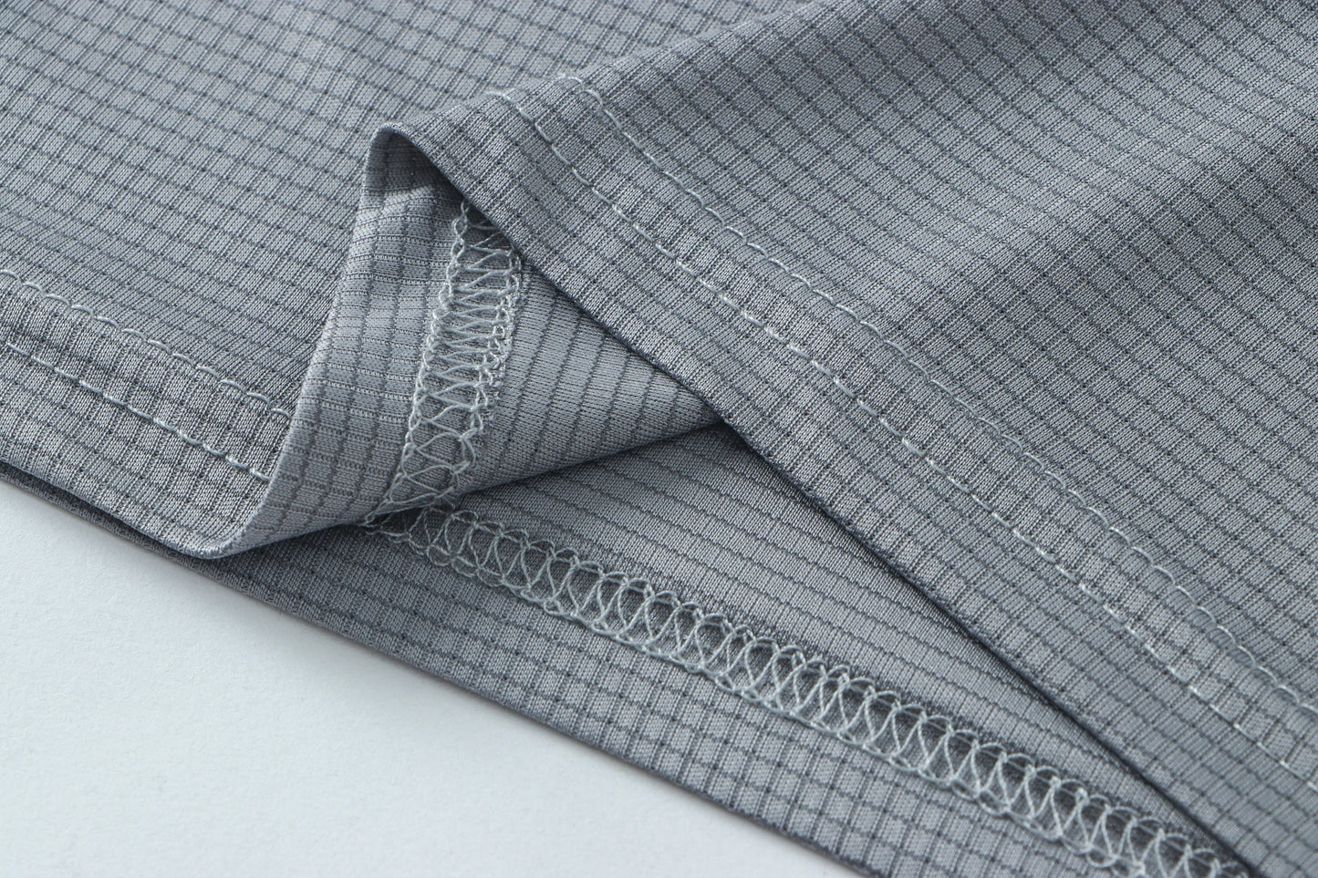 đ T-shirt dâEntraĂźnement FYNIX â LĂ©ger. Respirant. Efficace.