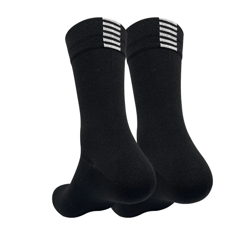 🧦 Chaussettes de Cyclisme FYNIX – Confort, Style, Performance